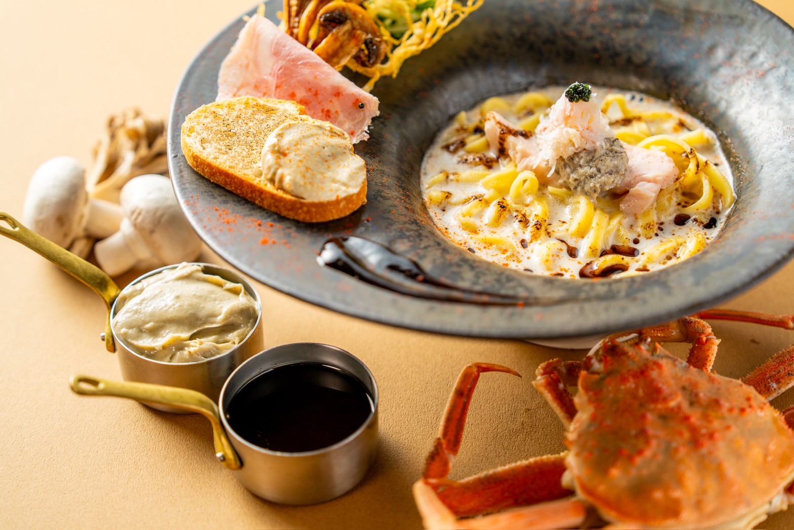 カニ蟹crab 三宮店|蟹のフレンチラーメンCrab noodle（クラブヌードル